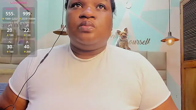 Snapshot of lilybaudyn_ chatting on 09.12.25 lilybaudyn online show from 09.12.25