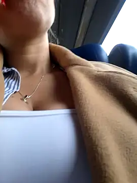 Cata Office-12 online show from 12.15.24