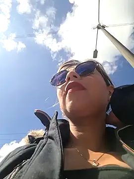 Cata Office-12 online show from 12.18.24