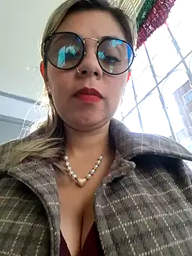 Cata Office-12 online show from 12.20.24