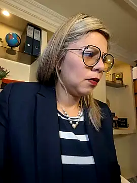 Cata Office-12 online show from 01.21.25