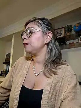 Cata Office-12 online show from 01.25.25