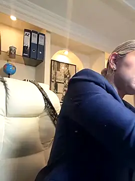 Cata Office-12 online show from 02.14.25