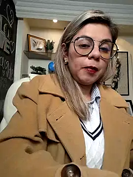 Cata Office-12 online show from 03.17.25