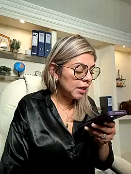 Cata Office-12 online show from 03.21.25