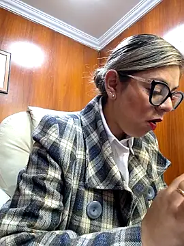 Cata Office-12 online show from 09.09.25