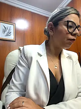 Cata Office-12 online show from 09.11.25