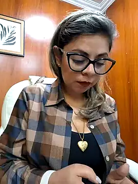 Cata Office-12 online show from 09.23.25