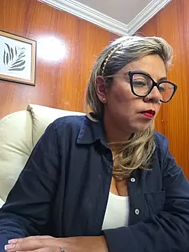 Cata Office-12 online show from 10.25.25