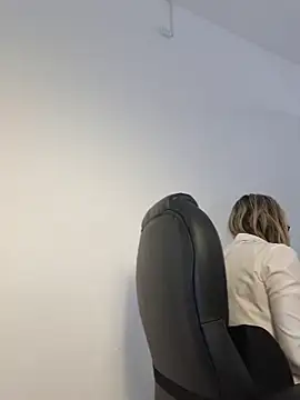 Cata Office-12 online show from 11.13.25