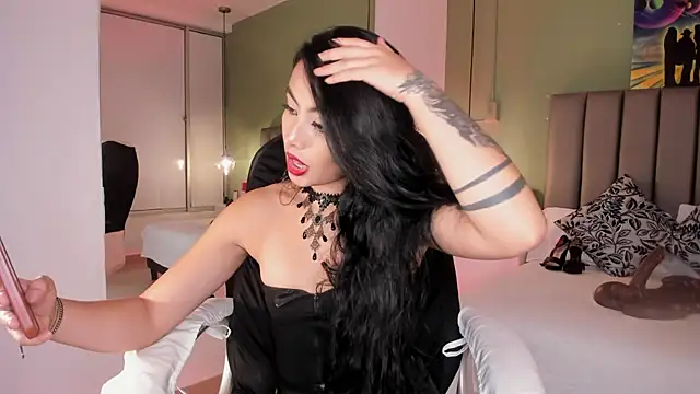 Samaanthaa  online show from 10.04.25