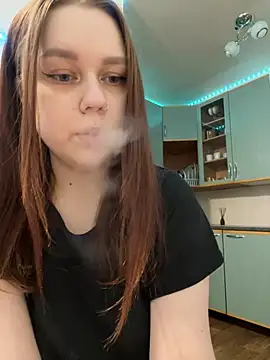 Marylallka5 online show from 12.19.24