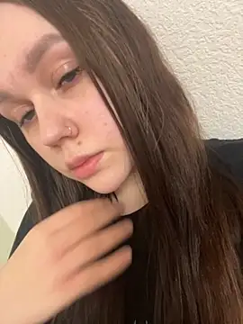 Marylallka5 online show from 09.29.25