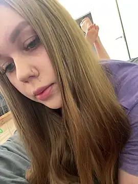 Marylallka5 online show from 03.12.26