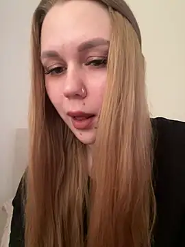 Marylallka5 online show from 06.25.26