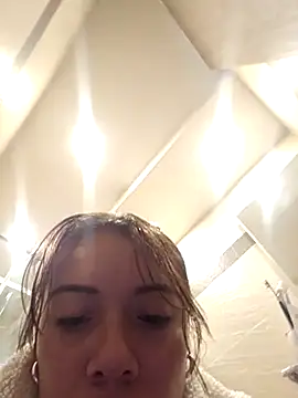 valery mora online show from 02.26.25