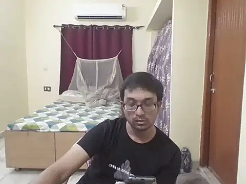 THE NAKED BOY online show from 06.21.26