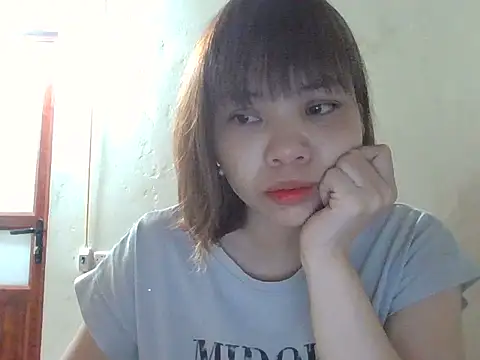 Angela-Eira online show from 10.28.25