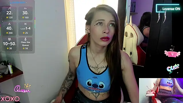 Snapshot of sweetlittlelisa chatting on 01.08.26 sweetlittlelisa online show from 01.08.26