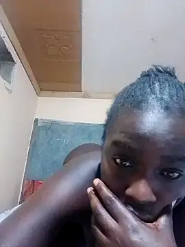 Snapshot of Nasty_queen20 chatting on 12.30.24 Nasty queen20 online show from 12.30.24