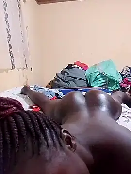 Snapshot of Nasty_queen20 chatting on 03.13.25 Nasty queen20 online show from 03.13.25