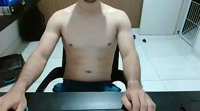 Snapshot of matheus387 chatting on 02.07.25 matheus387 online show from 02.07.25