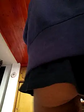 weedmanhot28 online show from 10.29.25