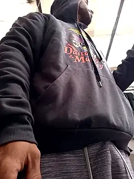 Snapshot of weedmanhot28 chatting on 01.10.26 weedmanhot28 online show from 01.10.26