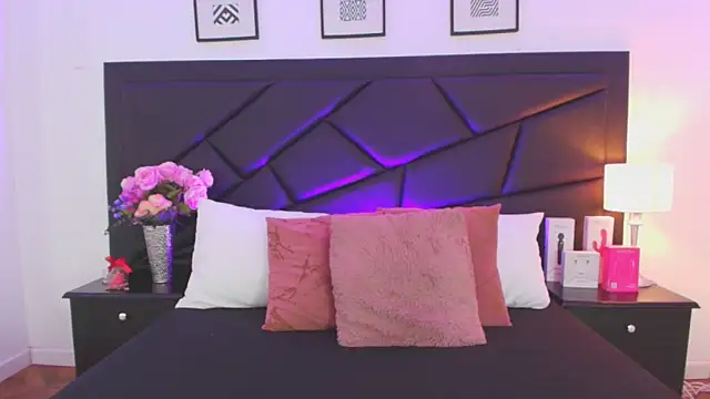 SophieCarther online show from 10.04.25