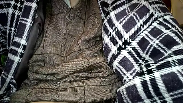 Snapshot of hidenyan02 chatting on 02.23.25 hidenyan02 online show from 02.23.25