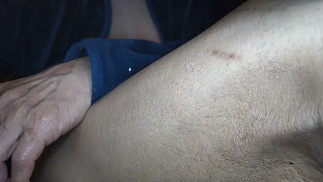 Snapshot of hidenyan02 chatting on 03.11.25 hidenyan02 online show from 03.11.25