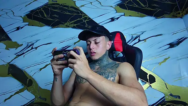 Kevin22 222 online show from 01.30.25