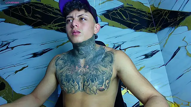 Kevin22 222 online show from 03.03.25