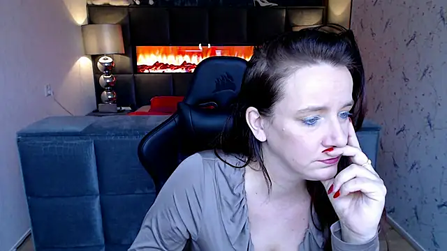 Snapshot of Wendysexyx chatting on 12.29.24 Wendysexyx online show from 12.29.24