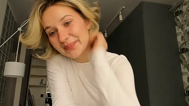 Snapshot of Lilith_lutherlow chatting on 01.10.26 Lilith lutherlow online show from 01.10.26