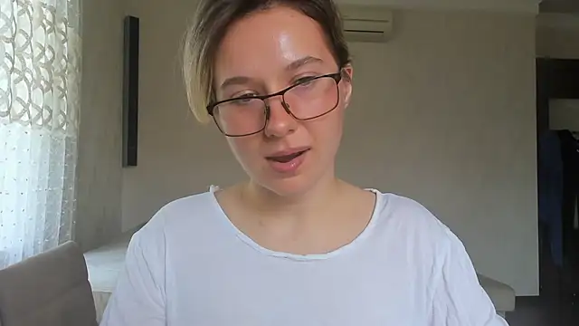 Lilith lutherlow online show from 06.27.26