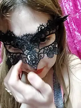 LoNa-daloua online show from 02.02.26