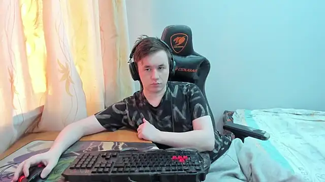 iliaskrislove online show from 06.14.26