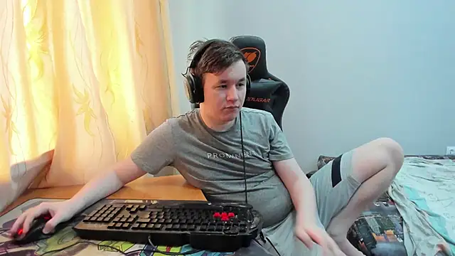 iliaskrislove online show from 06.16.26