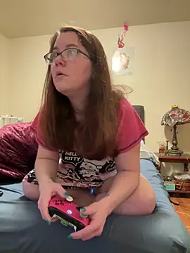 FreakNastyLacie online show from 02.12.25