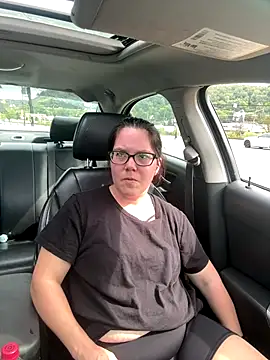 FreakNastyLacie online show from 09.29.25