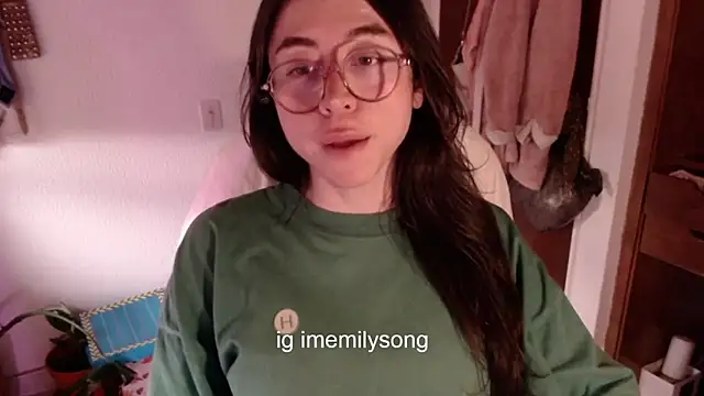 emily pearl  online show from 12.02.25