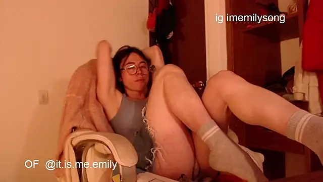 emily pearl  online show from 02.20.26