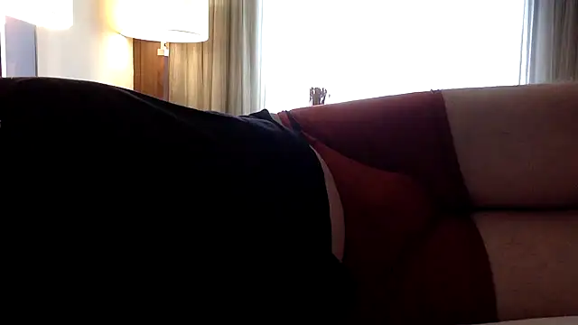 Snapshot of FRED-DU-SUD chatting on 10.30.25 FRED-DU-SUD online show from 10.30.25