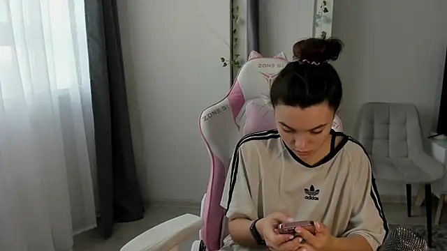 MashkaRay online show from 12.02.25