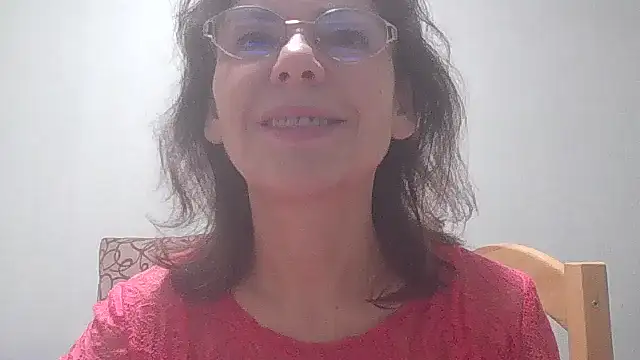 Snapshot of HollyJewel chatting on 12.16.24 HollyJewel online show from 12.16.24