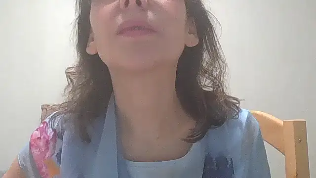 Snapshot of HollyJewel chatting on 01.09.25 HollyJewel online show from 01.09.25