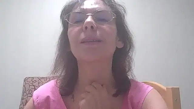 Snapshot of HollyJewel chatting on 02.06.25 HollyJewel online show from 02.06.25