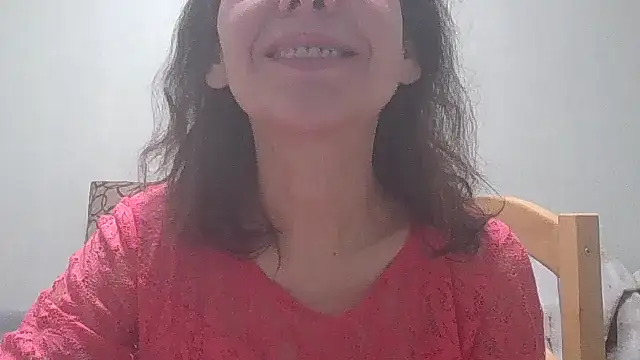 Snapshot of HollyJewel chatting on 02.19.25 HollyJewel online show from 02.19.25