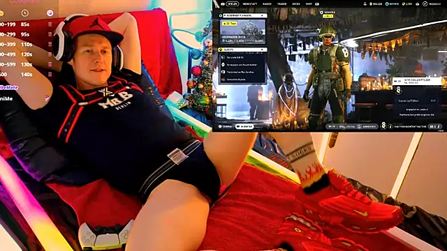 Snapshot of Fuc71 chatting on 12.21.25 Fuc71 online show from 12.21.25